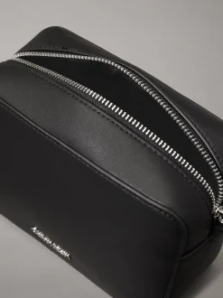Calvin Klein Accessories laukku CK Must Camera Bag, musta