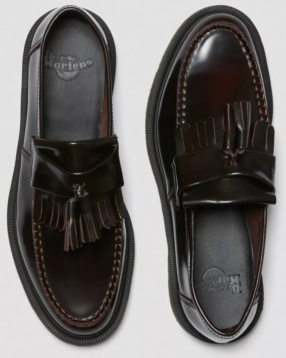 Dr. Martens loaferit Adrian Tassel Loafer Cherry Red Arcadia, viininpunainen