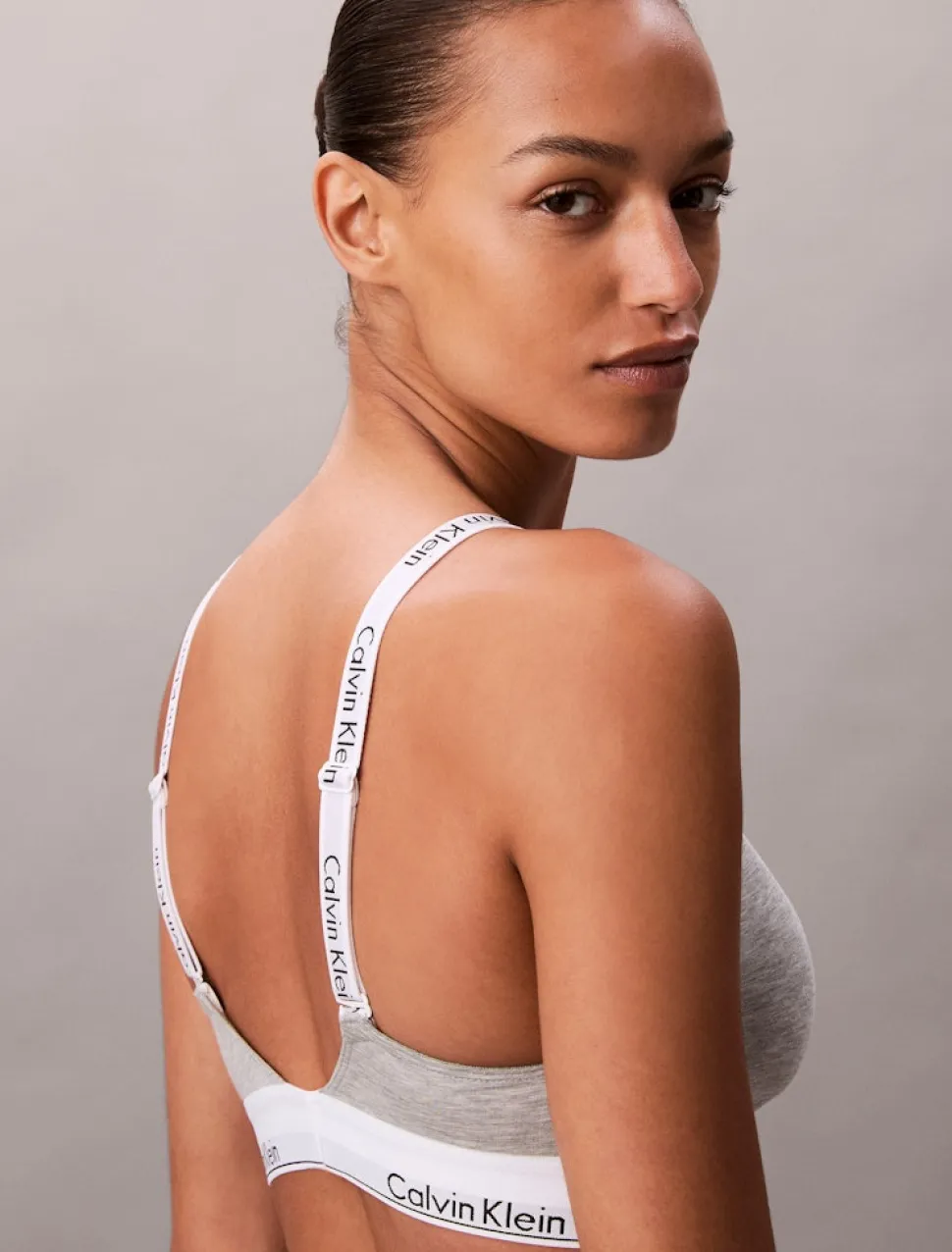 LGHTLY LINED BRALETTE NOS VAALEANHARMAA MELEE