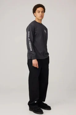 Makia miesten pitkähihainen paita Wings Long Sleeve, musta