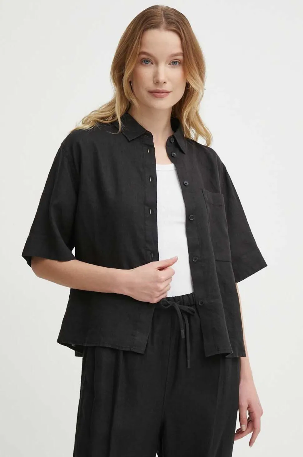 Tommy Hilfiger naisten pellavapaita, LINEN SS SHIRT Musta