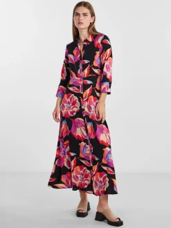 Y.A.S Naisten Maksimekko YASSAVANNA LONG SHIRT DRESS Musta Kuosi